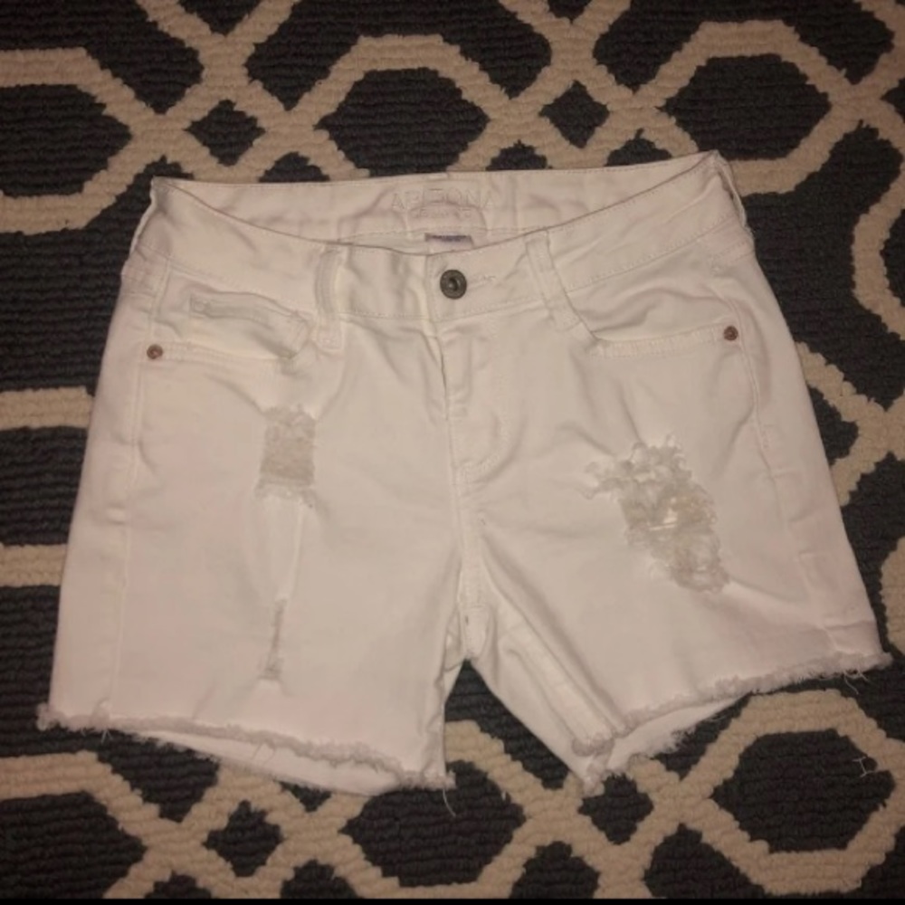 Distressed White Shorts